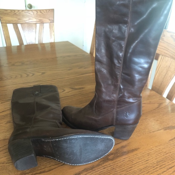 Frye Jackie Button Boots in Chocolate sz 9.5 - Picture 2 of 5